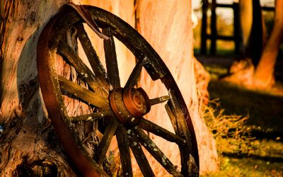 History Of Wagon Wheel Chandeliers